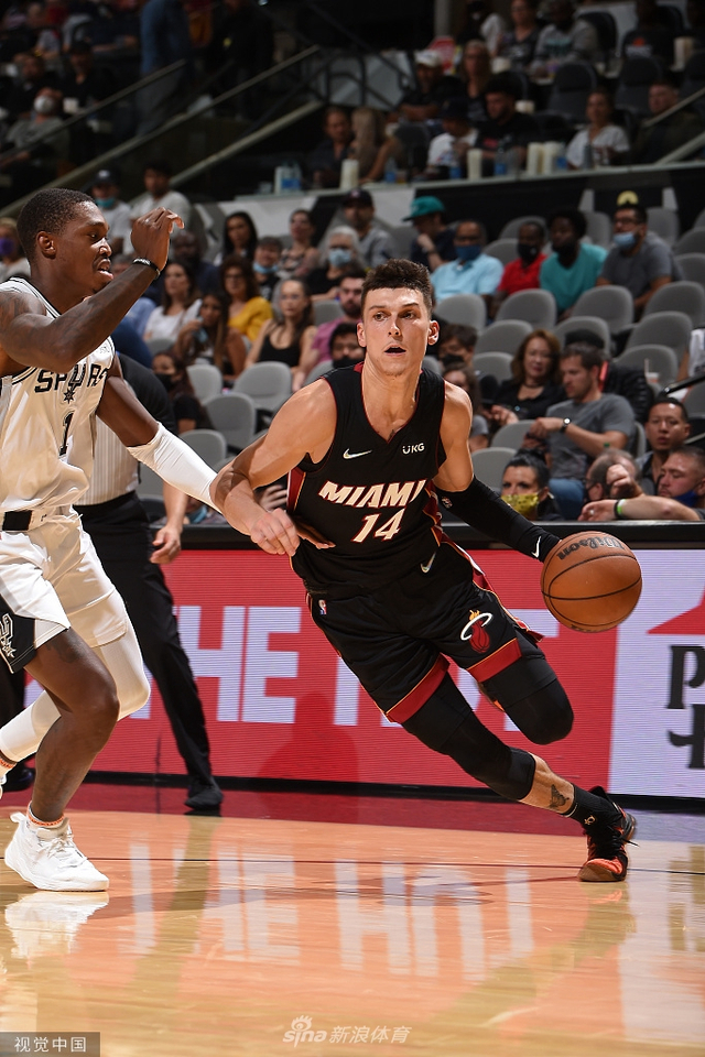 广东队用一 广东队用一